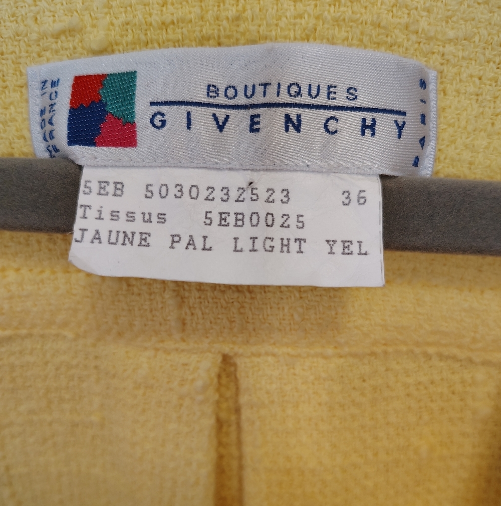 Authentic Givenchy Boutiques cardigan from the late 1980s–early 1990s - Size 36 - Picture 3 of 7